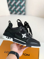LV Skate nere
