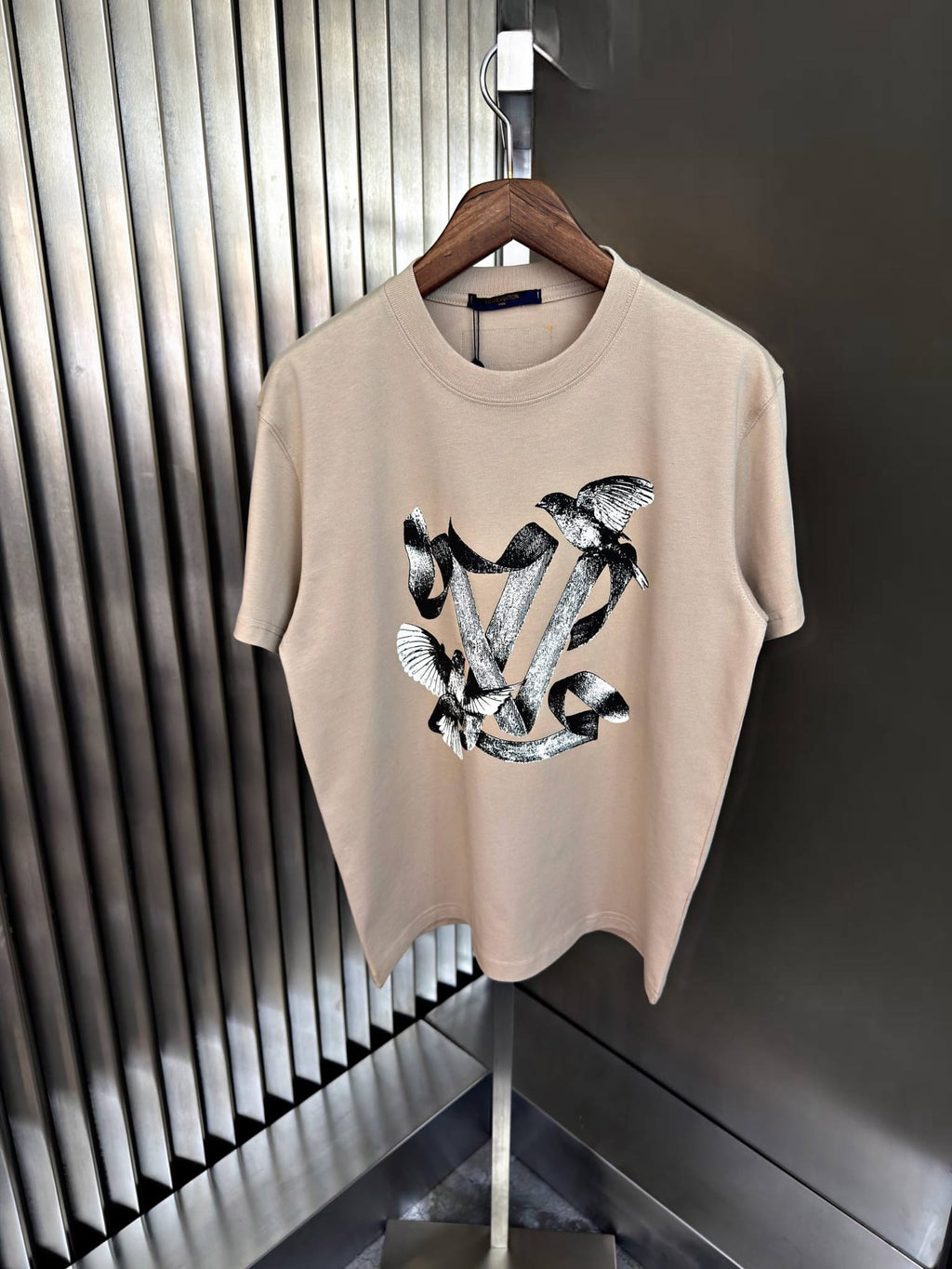 T-Shirt LV