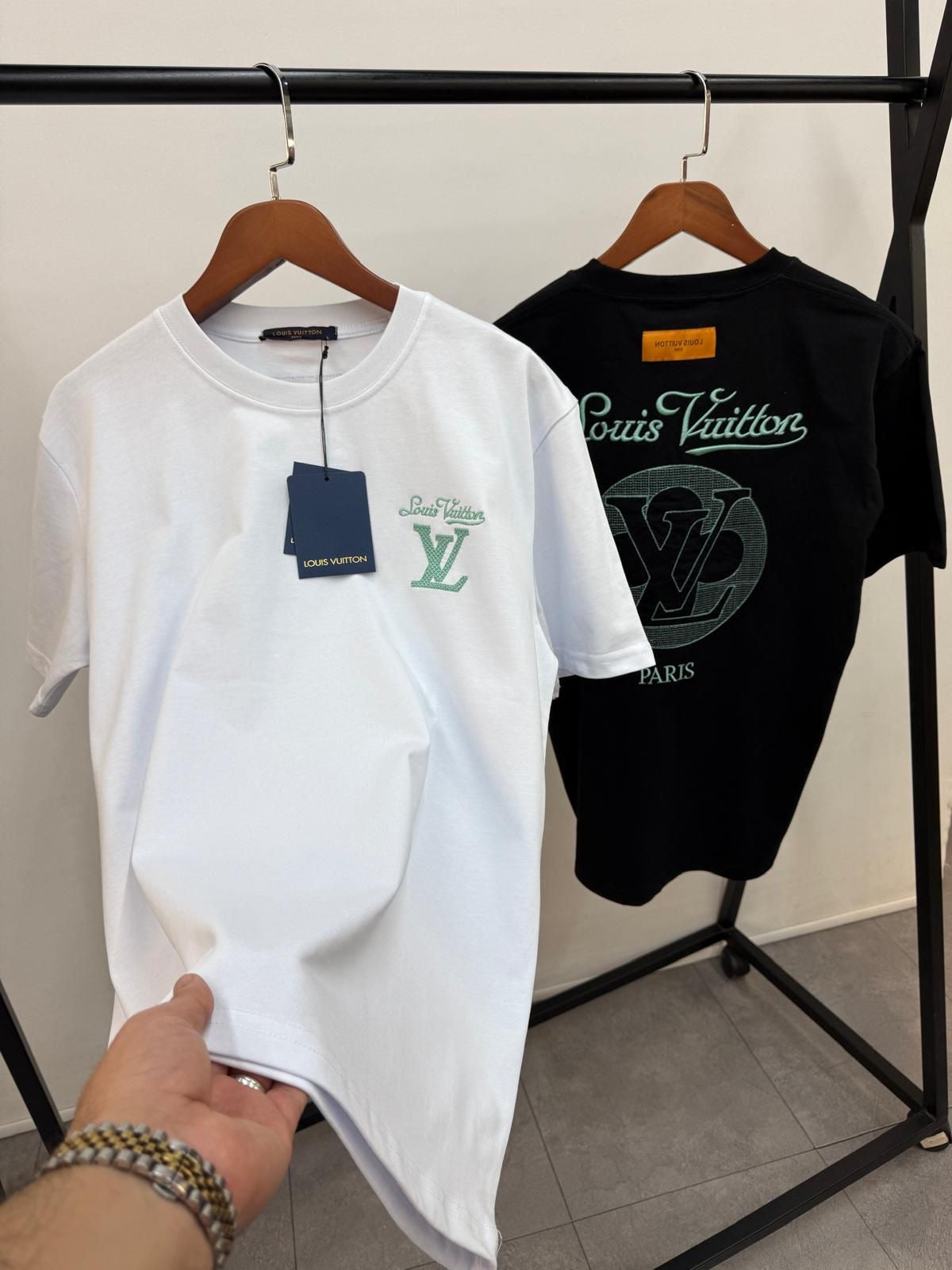 T-Shirt LV