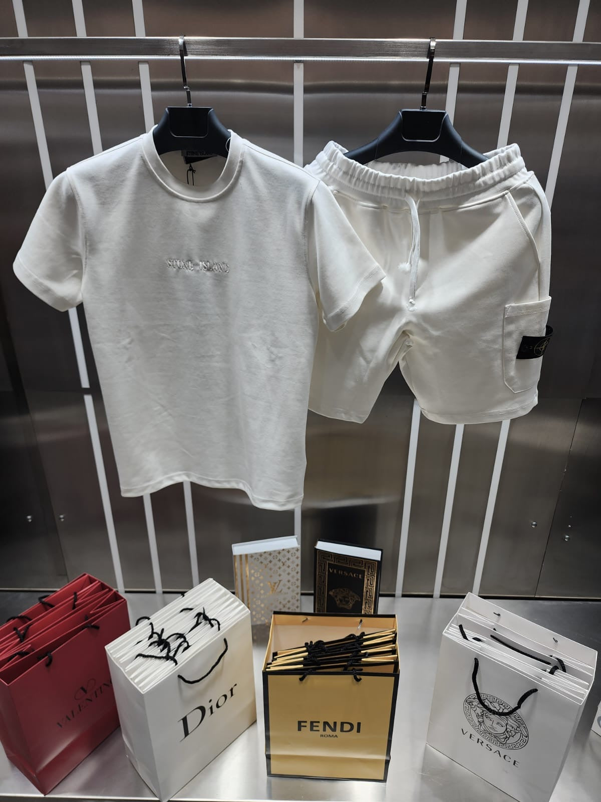 Completo Stone island