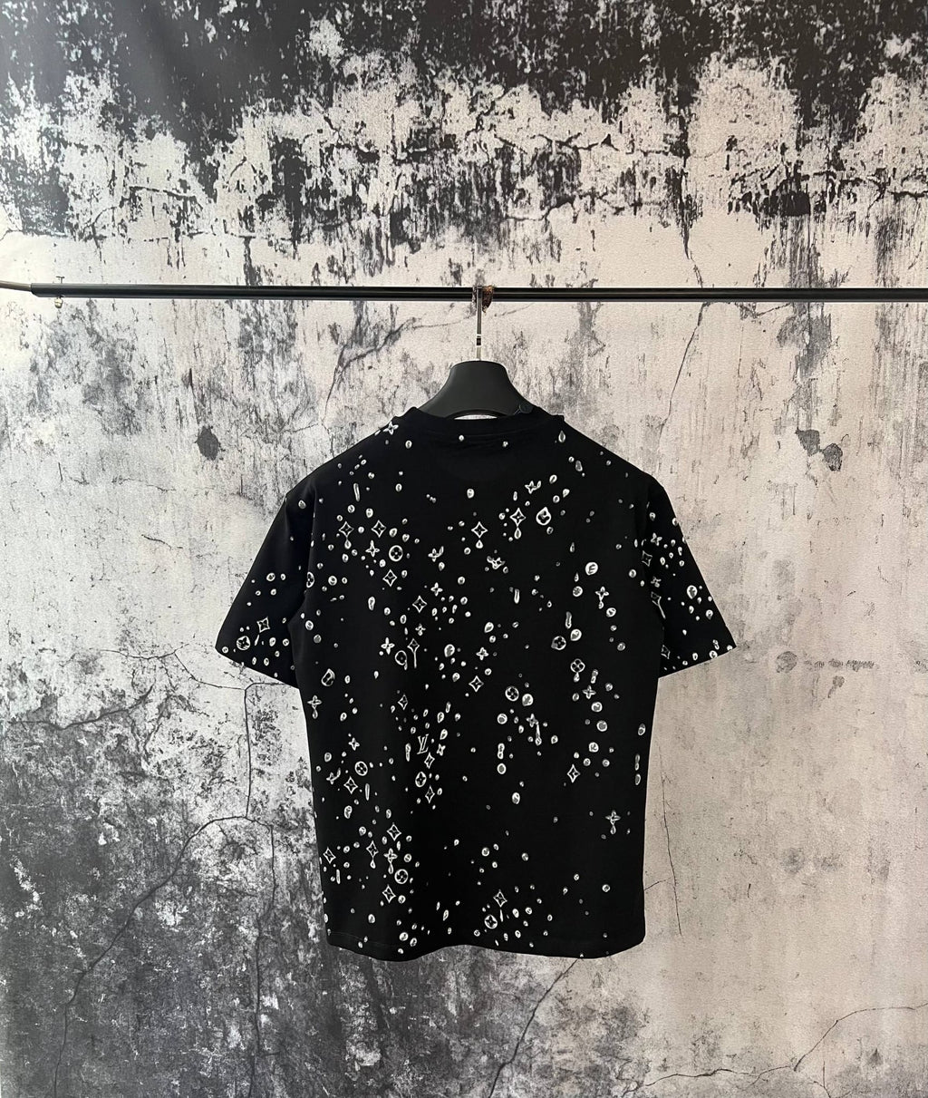 T-Shirt LV multilogo