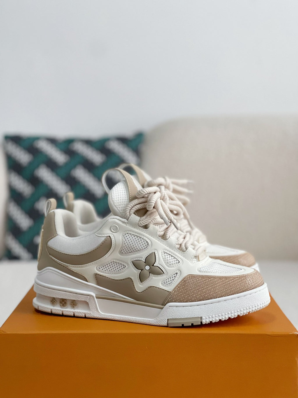 LV Skate Beige