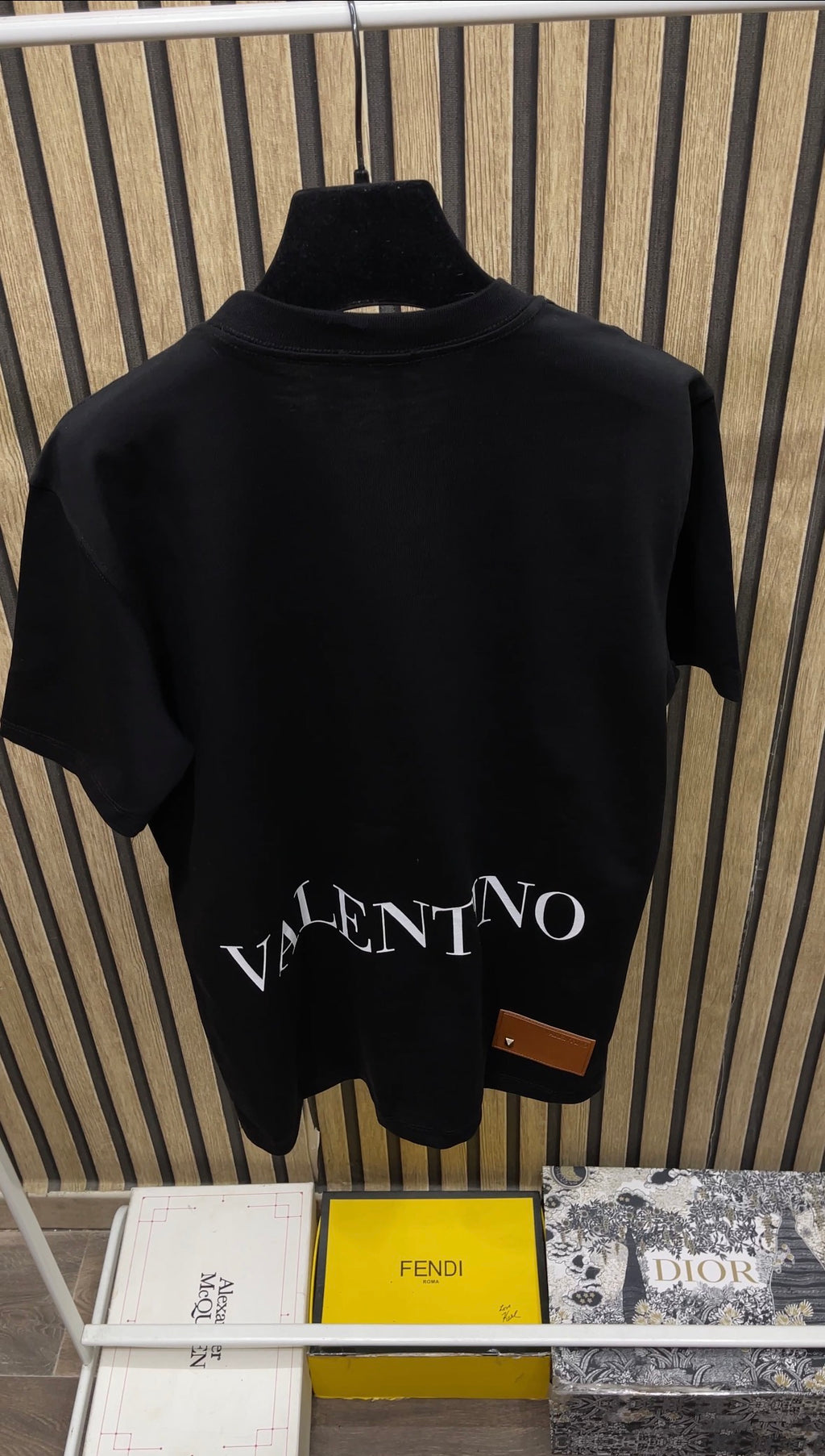 T-Shirt Valentino Borchie