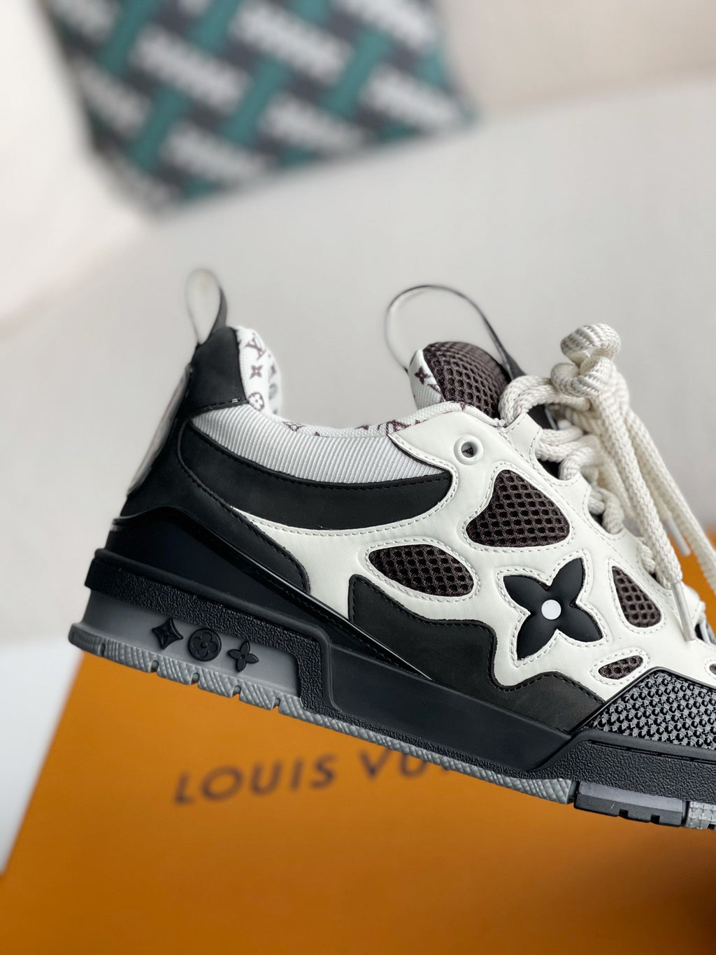 LV Skate Nere 2