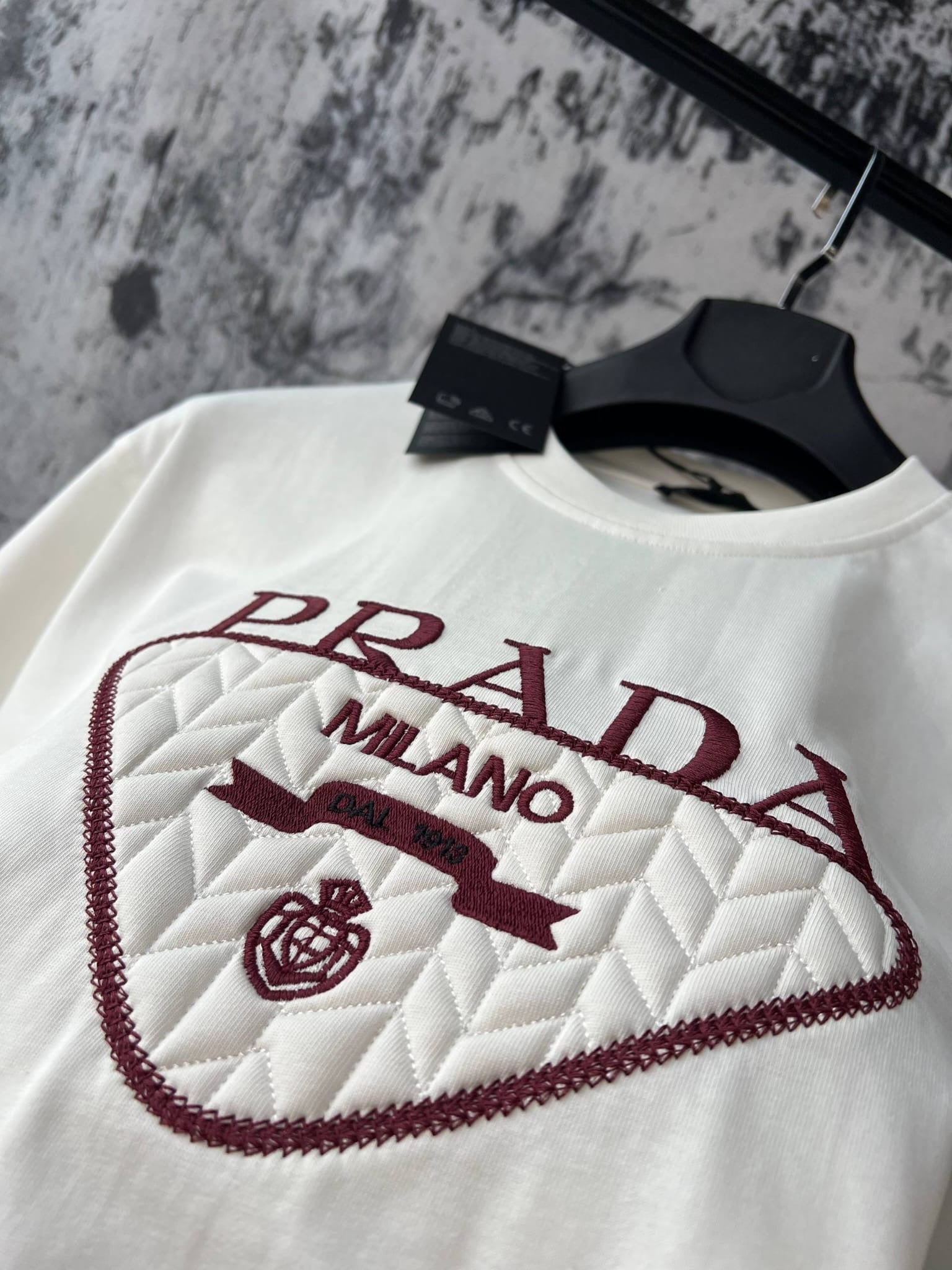 T-Shirt Prada Semplice