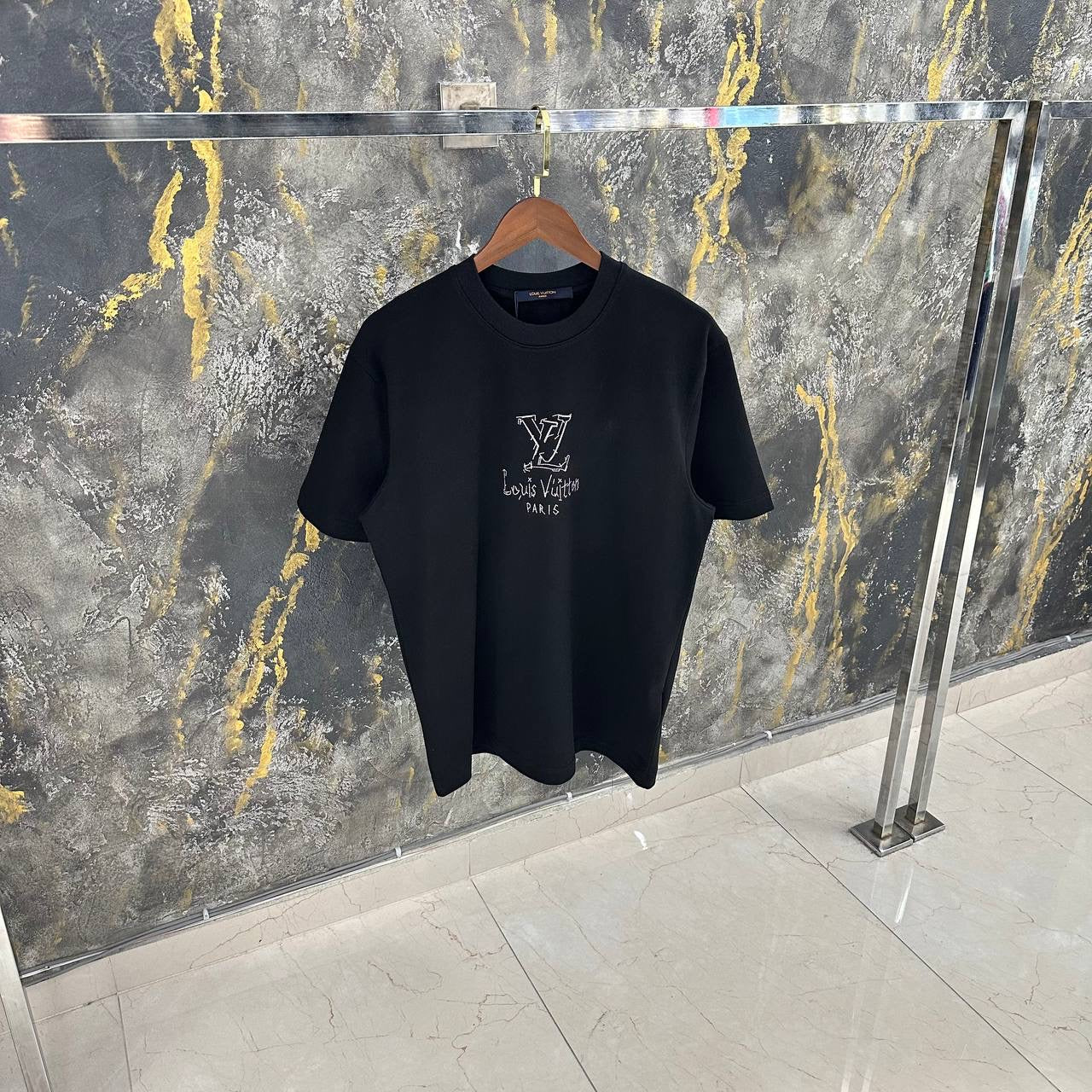 T-Shirt LV