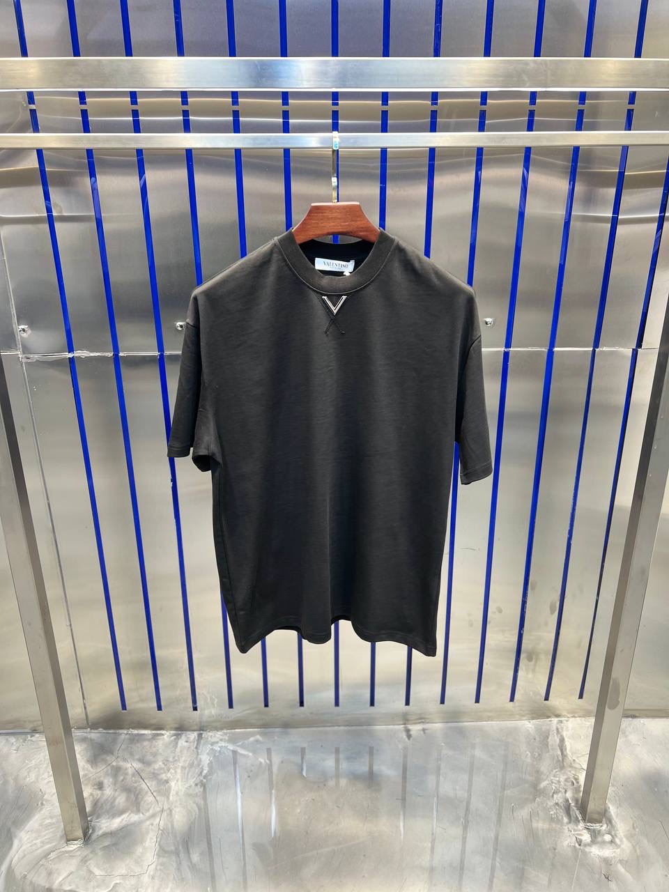 T-Shirt Valentino minilogo