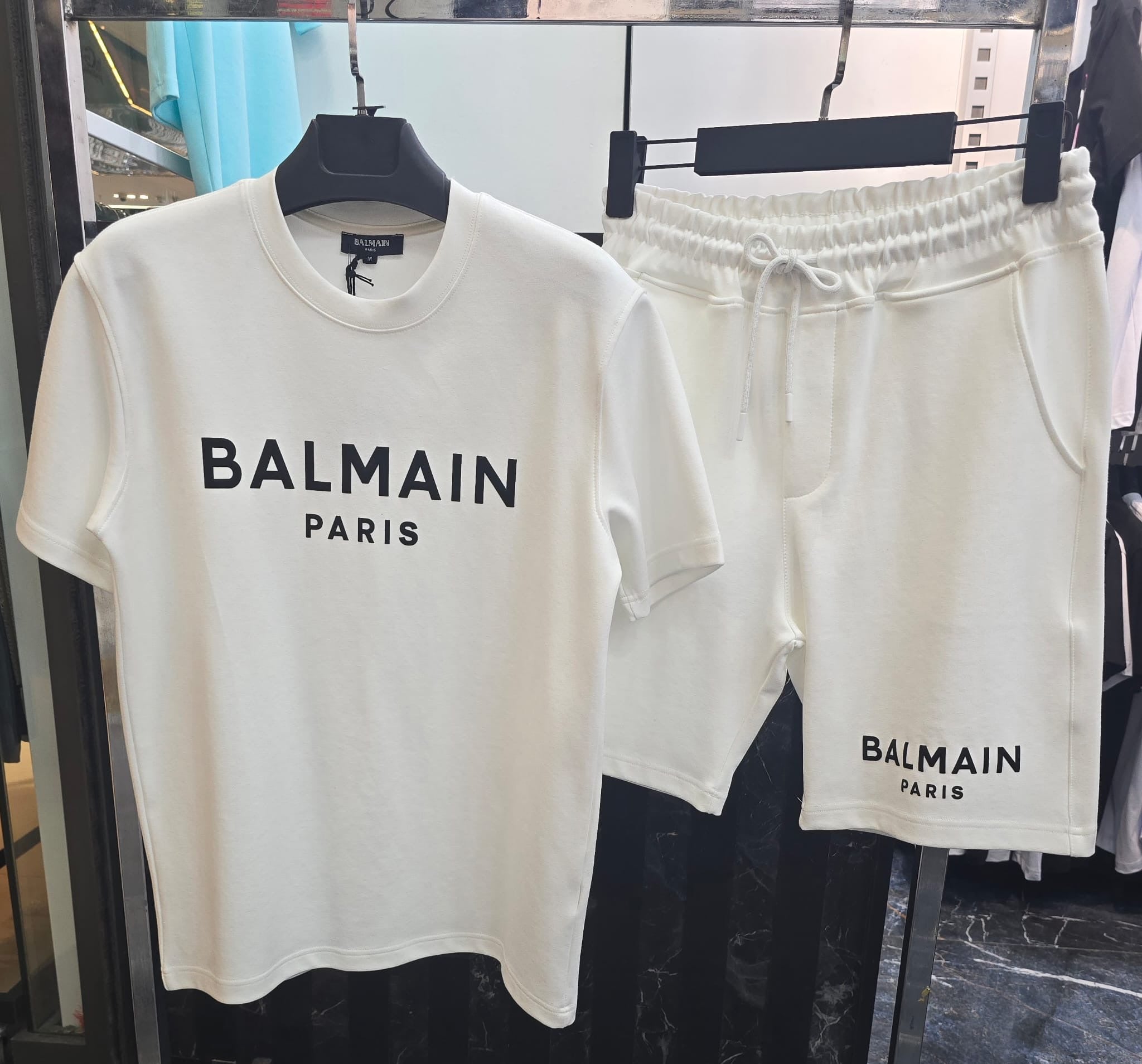 Completo Balmain
