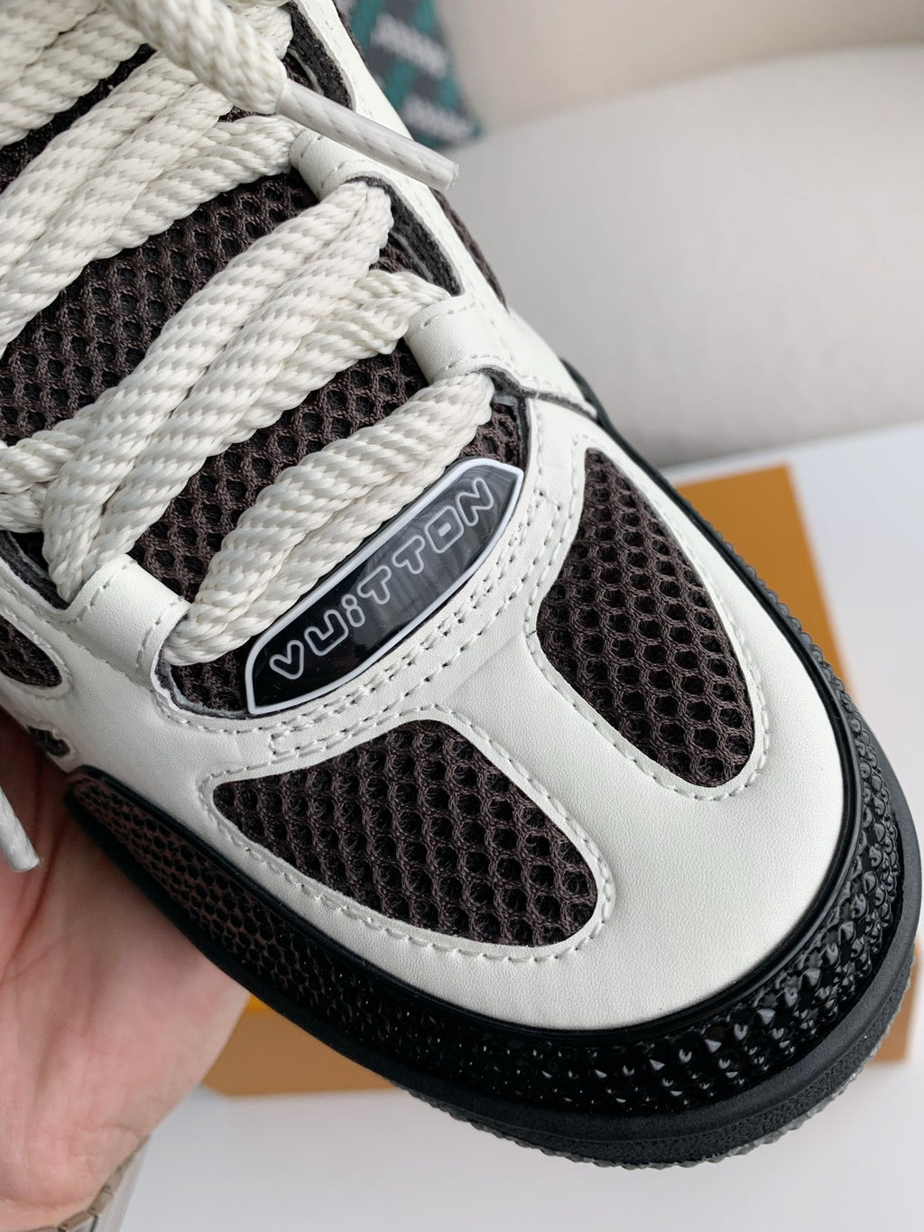 LV Skate Nere 2