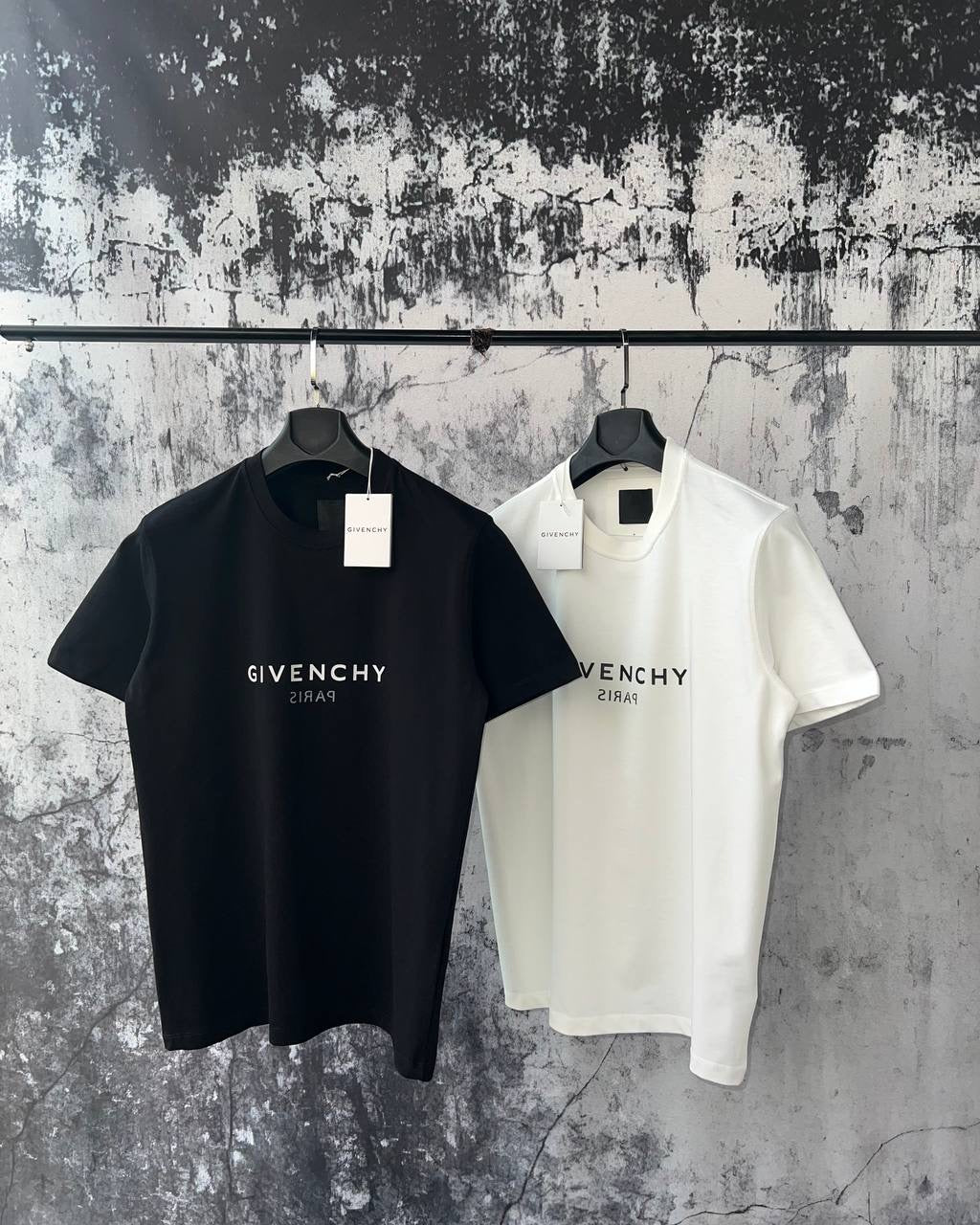 T-Shirt Givenchy classica