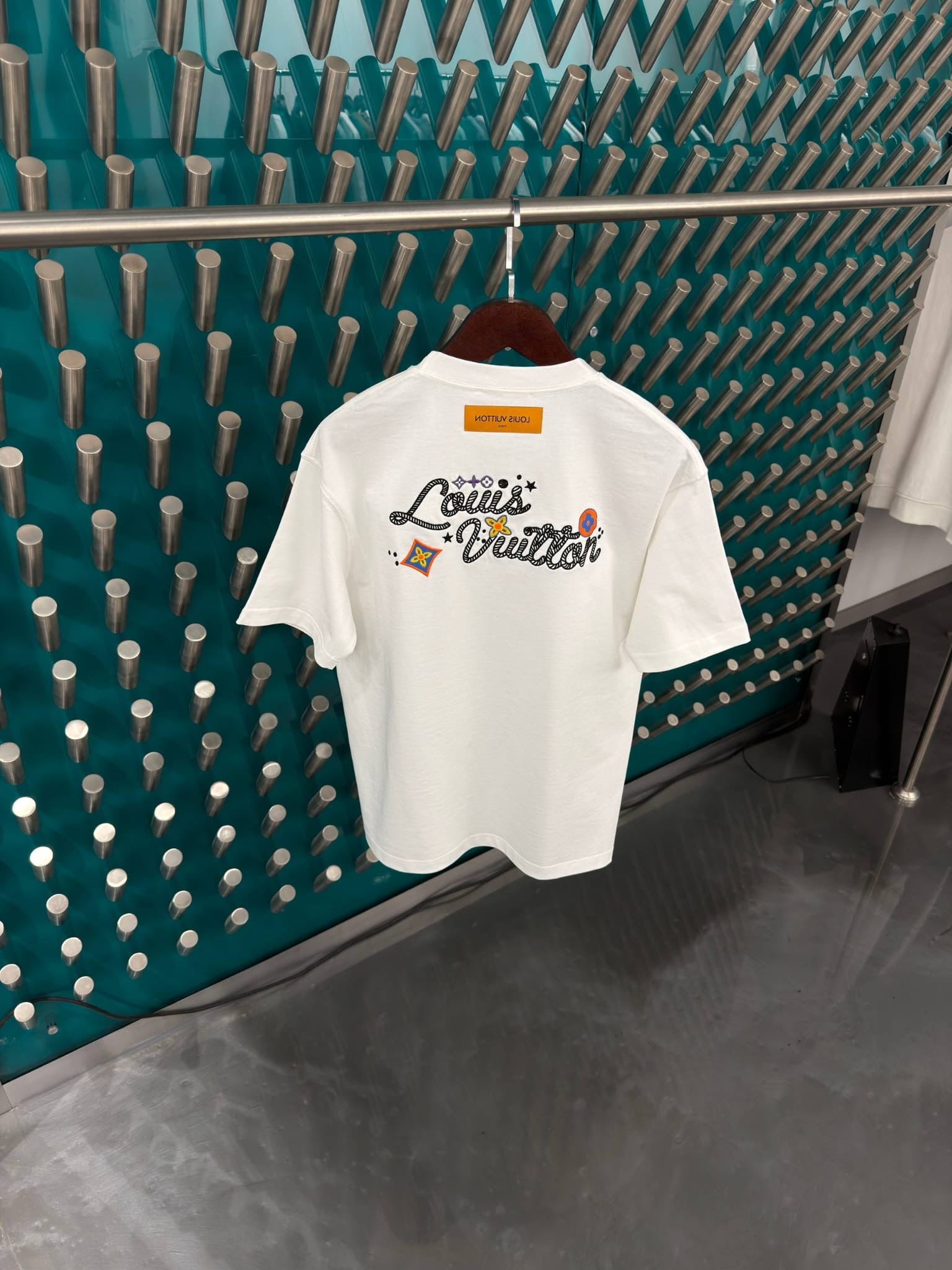 T-Shirt LV
