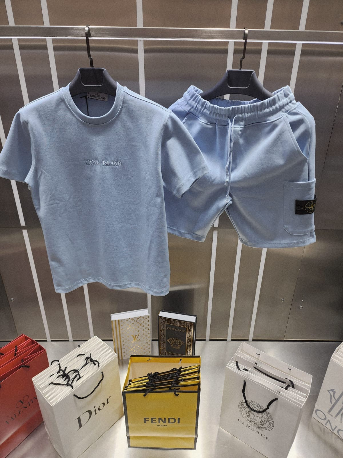 Completo Stone island