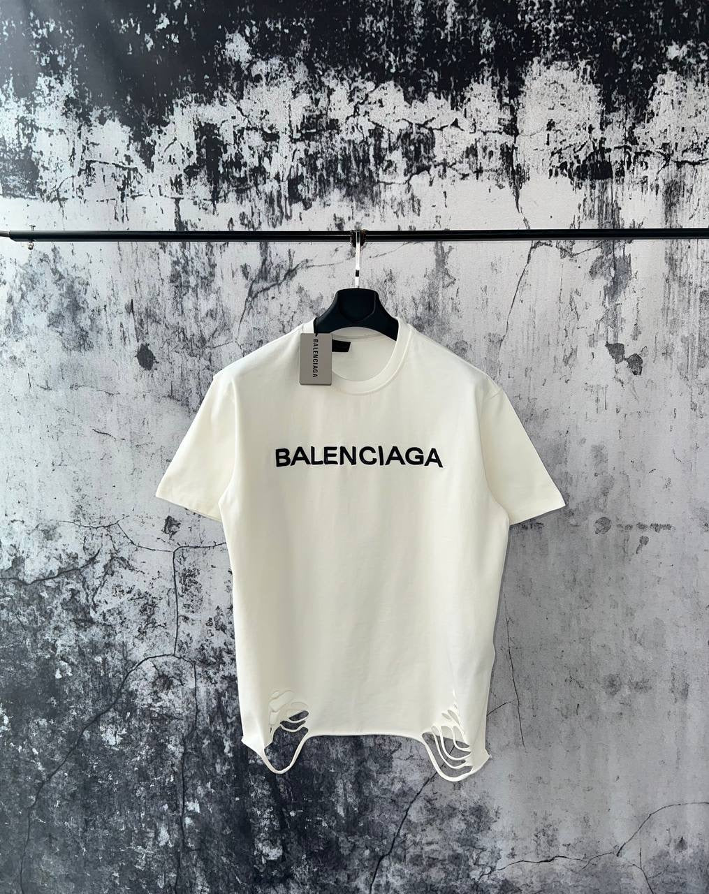 T-shirt Balenciaga Graffi