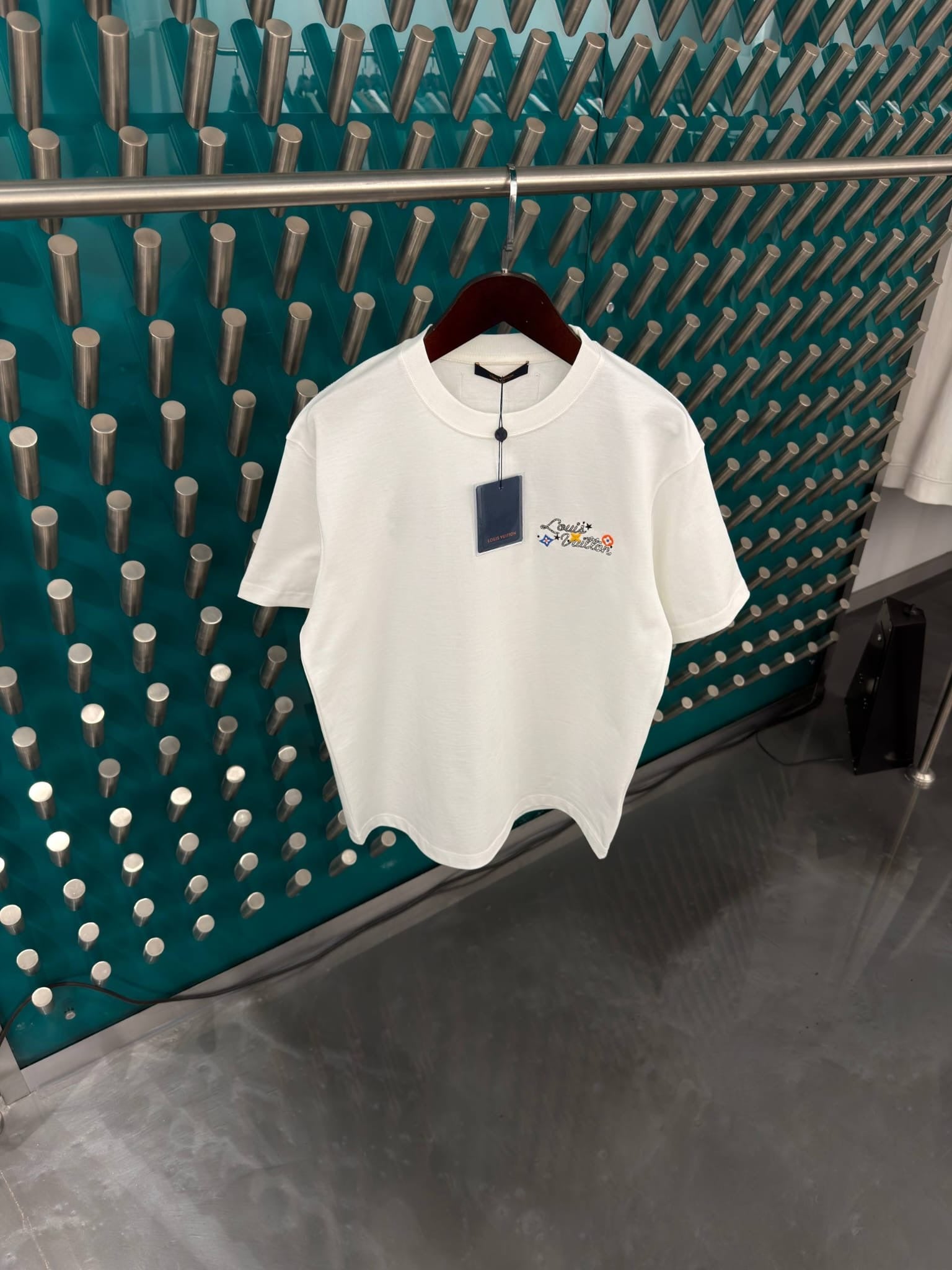 T-Shirt LV