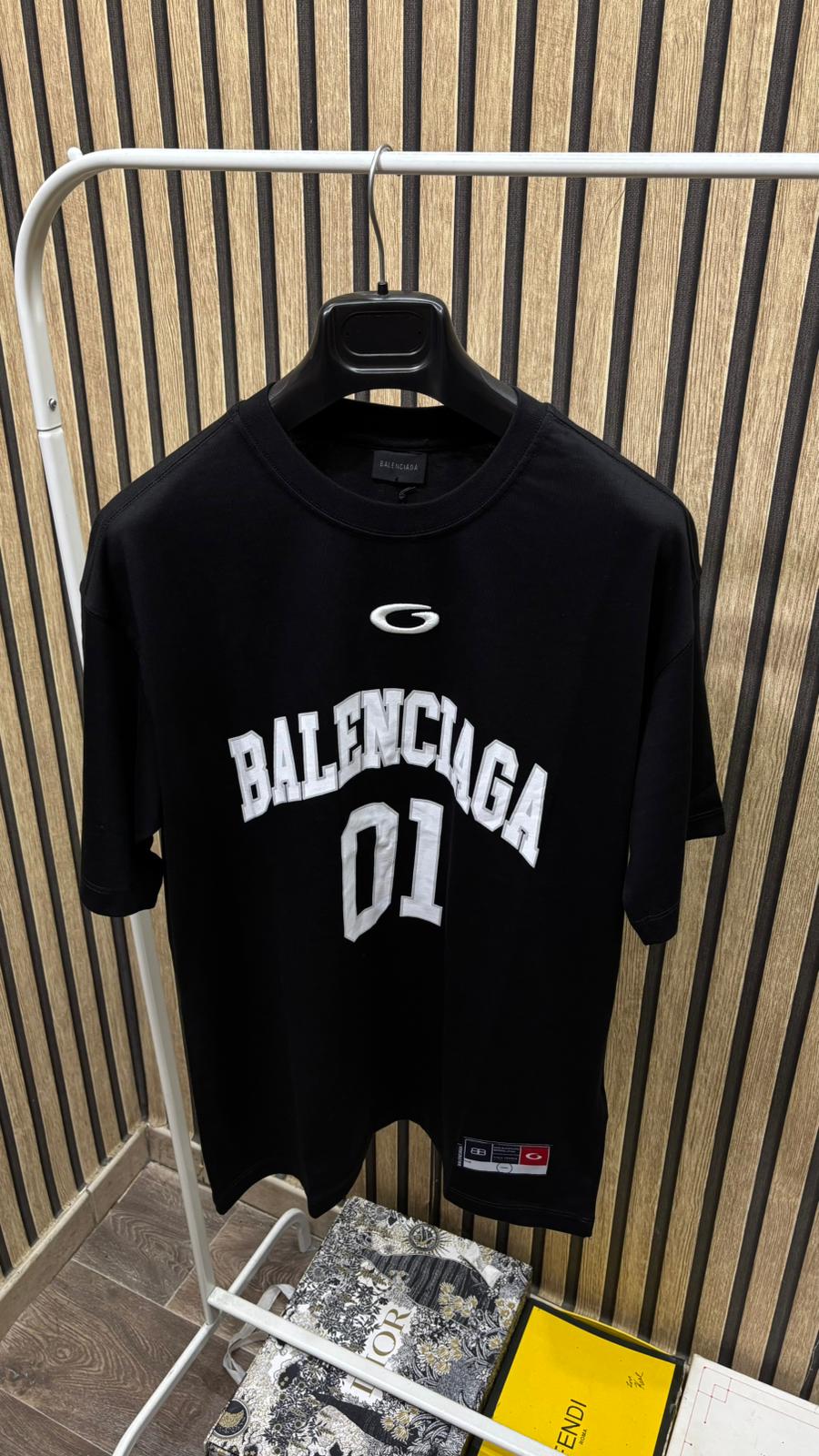 T-shirt Balenciaga 01 Nera